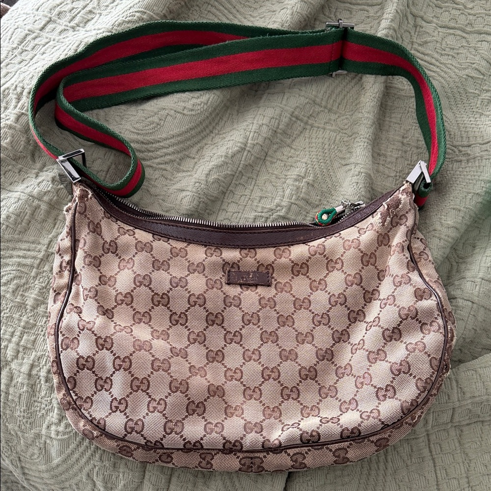 Gucci Beige Monogram Shoulder Bag with Green and Red Strap